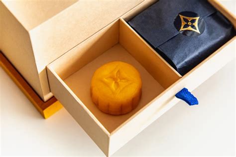 louis vuitton mooncake|luxury mooncake gift box.